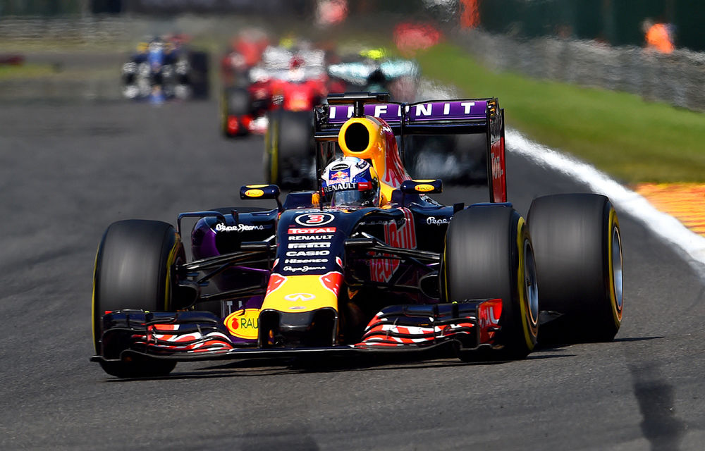 Red Bull va utiliza noi motoare la Monza. Ricciardo şi Kvyat vor fi penalizaţi pe grilă - Poza 1