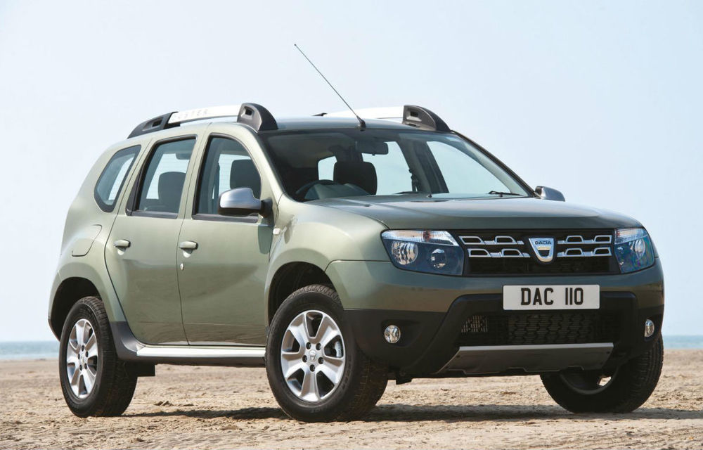 Dacia Duster primește un nou motor pe benzină în Marea Britanie: 1.6 litri cu 115 cai putere - Poza 1