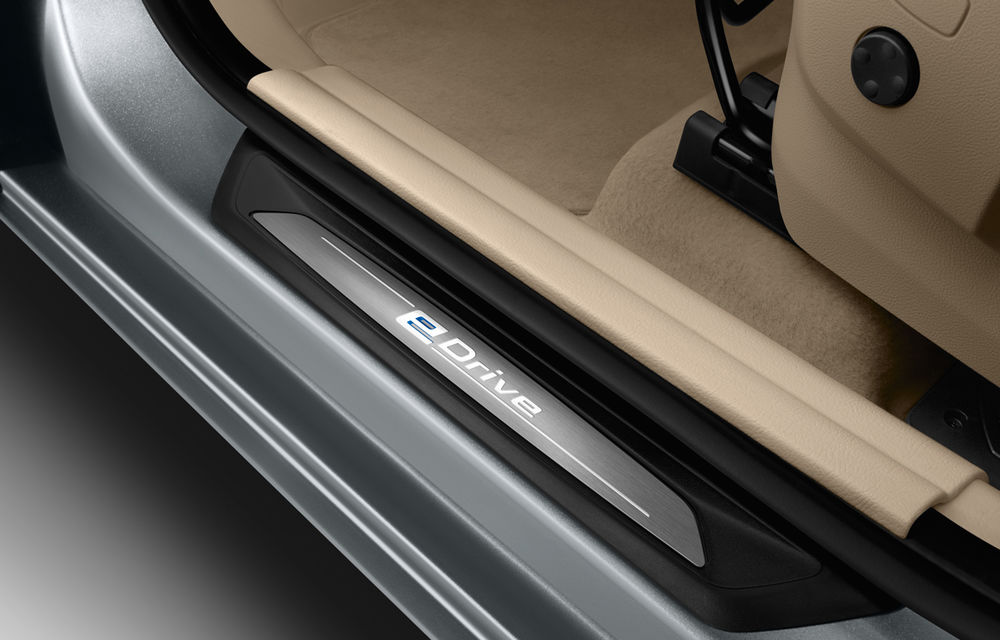 BMW 225xe Active Tourer este primul monovolum plug-in hybrid produs de marca bavareză - Poza 2