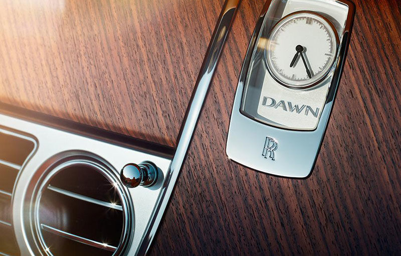 Rolls Royce Dawn: primele imagini cu decapotabila de lux - Poza 1