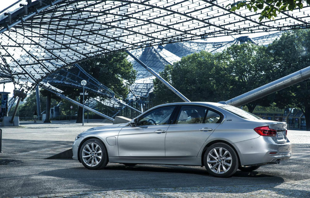 BMW 330e: consum de 1.9 litri pentru versiunea hibridă alimentată la priză a actualului Seria 3 - Poza 32