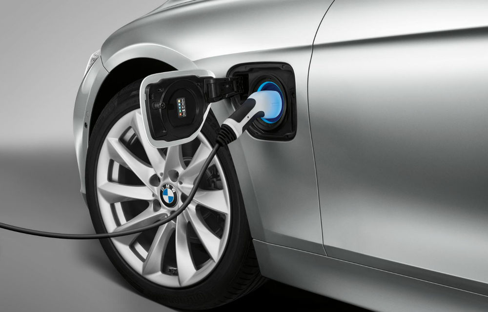 BMW 330e: consum de 1.9 litri pentru versiunea hibridă alimentată la priză a actualului Seria 3 - Poza 47