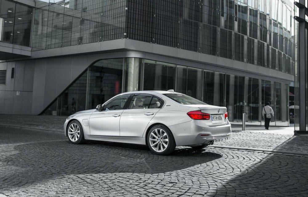 BMW 330e: consum de 1.9 litri pentru versiunea hibridă alimentată la priză a actualului Seria 3 - Poza 14