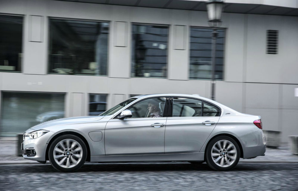 BMW 330e: consum de 1.9 litri pentru versiunea hibridă alimentată la priză a actualului Seria 3 - Poza 11