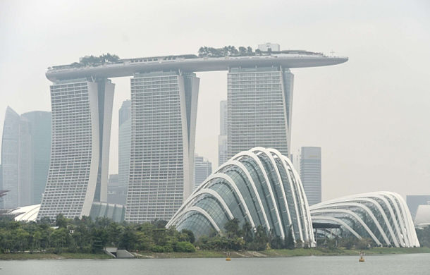 Singapore nu renunţă la cursă, deşi poluarea aerului atinge niveluri periculoase pentru sănătate - Poza 2