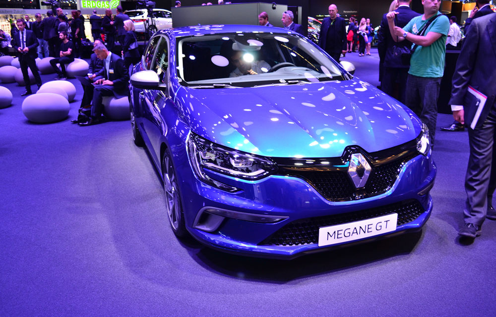 Frankfurt 2015: Megane este vedeta standului Renault, oficialii Dacia explică cutia automată Easy-R de pe Sandero și Logan - Poza 1