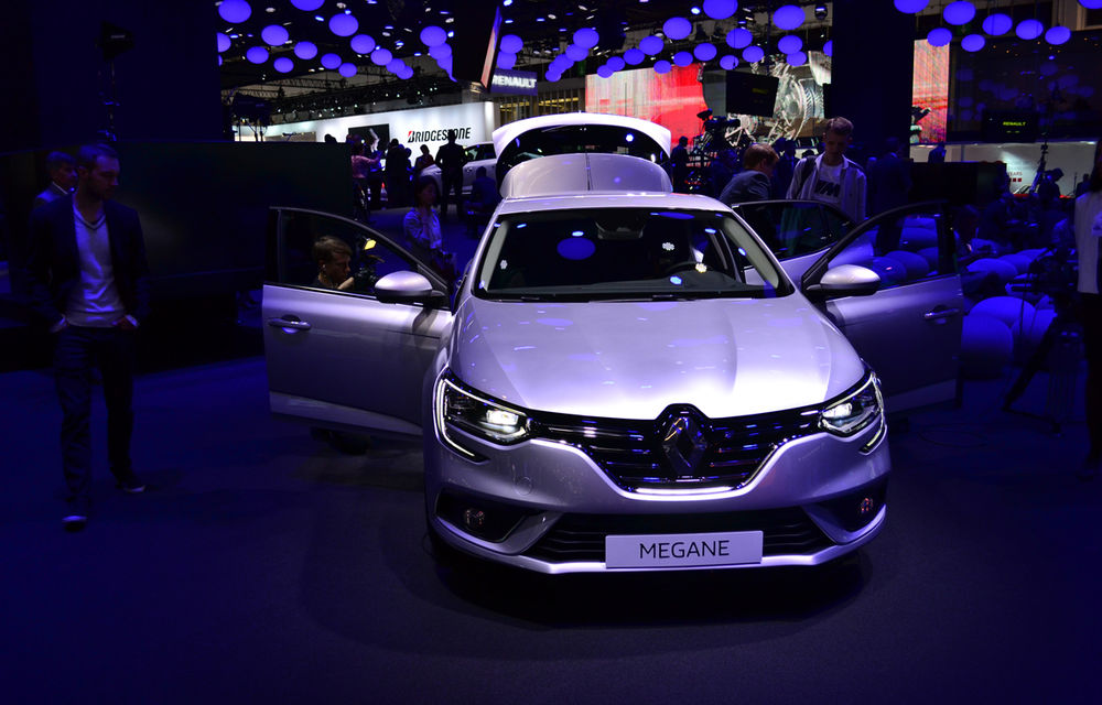 Frankfurt 2015: Megane este vedeta standului Renault, oficialii Dacia explică cutia automată Easy-R de pe Sandero și Logan - Poza 5