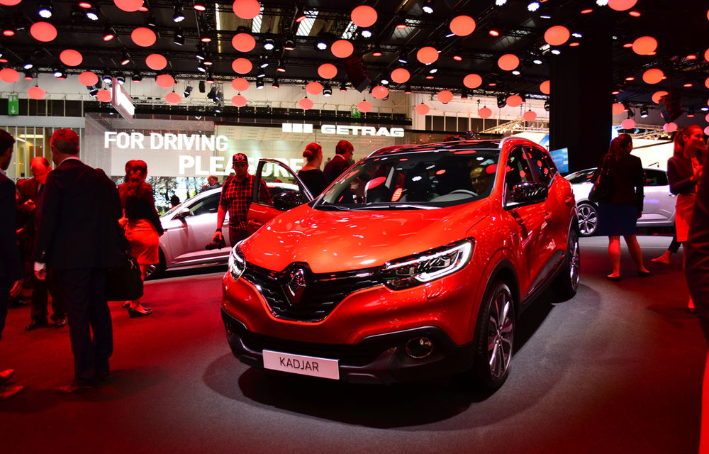Frankfurt 2015: Megane este vedeta standului Renault, oficialii Dacia explică cutia automată Easy-R de pe Sandero și Logan - Poza 14