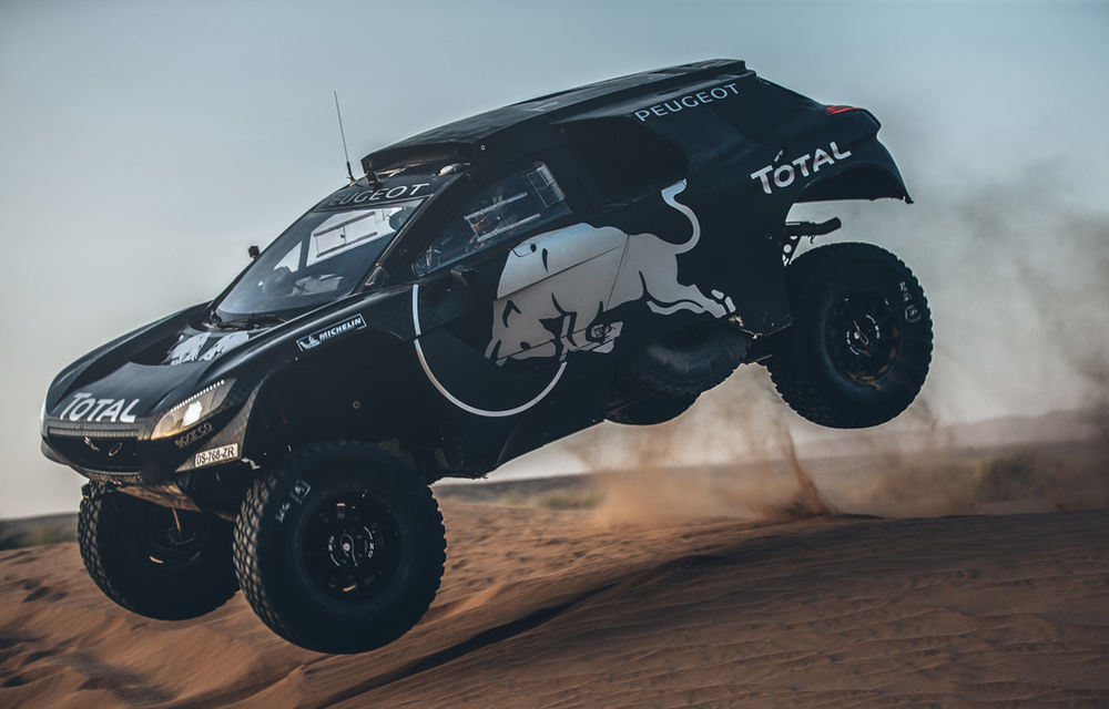 Peugeot 2008 DKR16: francezii atacă Raliul Dakar 2016 cu o maşină mai mare şi mai puternică - Poza 2