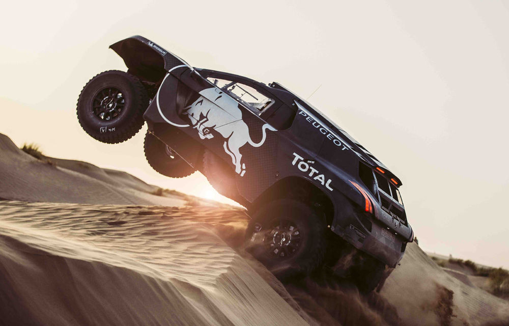 Peugeot 2008 DKR16: francezii atacă Raliul Dakar 2016 cu o maşină mai mare şi mai puternică - Poza 3