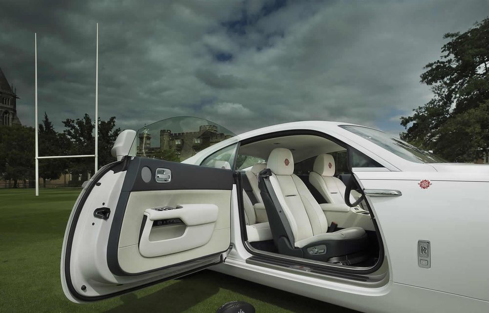 Rolls Royce Wraith, îmbrăcat în culorile echipei naționale engleze de rugby - Poza 5