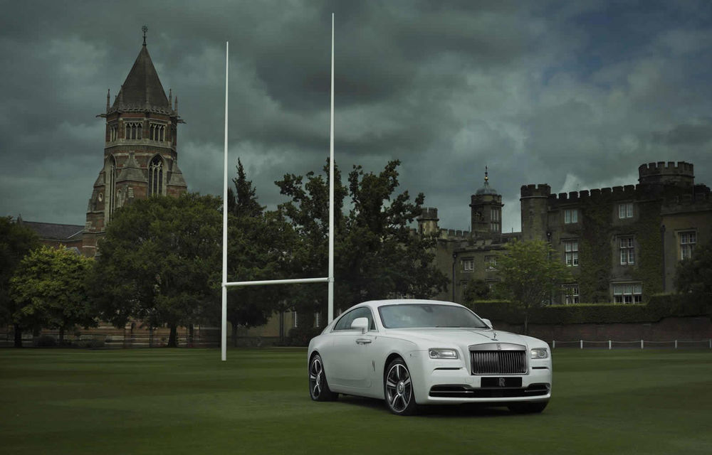 Rolls Royce Wraith, îmbrăcat în culorile echipei naționale engleze de rugby - Poza 1
