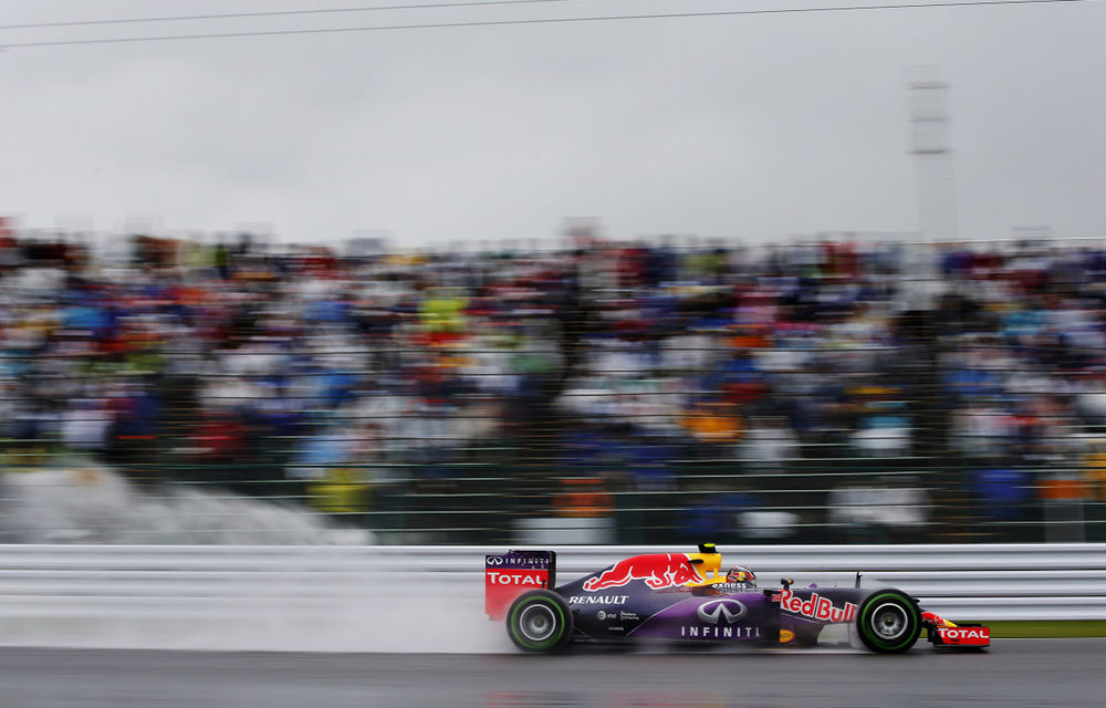 Japonia, antrenamente 2: Kvyat învinge Mercedes pe ploaie - Poza 1