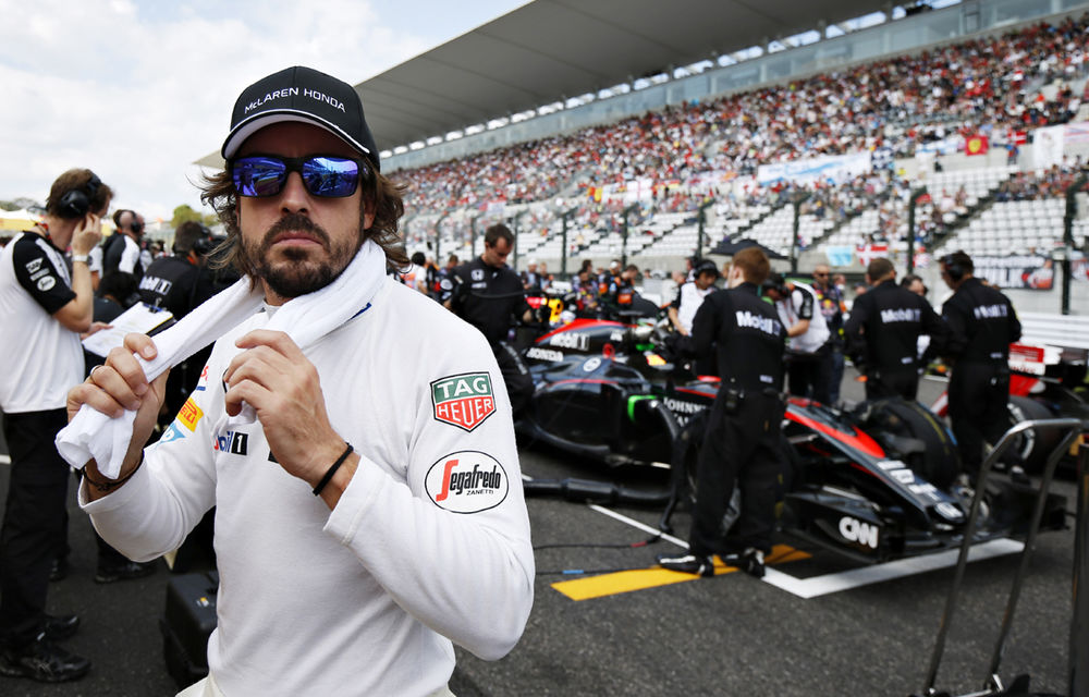 Alonso, &quot;ruşinat şi frustrat&quot; de motorul de &quot;GP2&quot; de pe monopostul McLaren - Poza 1