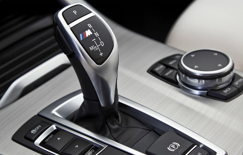 BMW X4 M40i se prezintă oficial: 4.9 secunde pentru 0-100 km/h şi 360 de cai putere - Poza 31