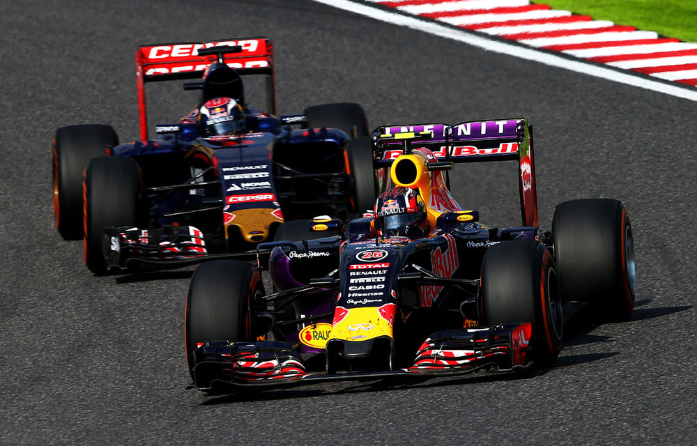 Red Bull susţine că a reluat negocierile cu Mercedes pentru motoare - Poza 1