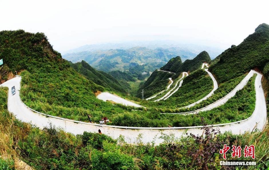 Chinezii au construit Drumul spre Paradis, cel mai nou &quot;rival&quot; al Transfăgărășanului - Poza 3