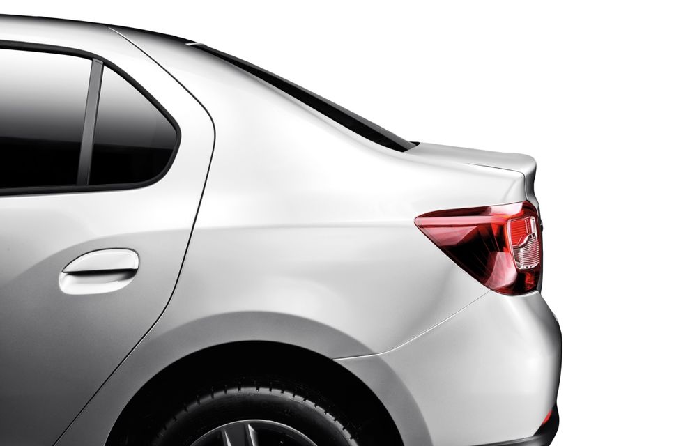 Dacia lansează Logan Prestige, noua echipare de top: climatizare automată, comenzi pe uși, jante de 16 inch și semnalizatoare pe oglinzi - Poza 5