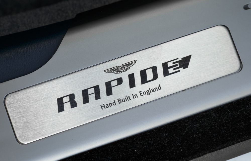 Aston Martin ne arată prima sa mașină electrică: RapidE concept - Poza 12