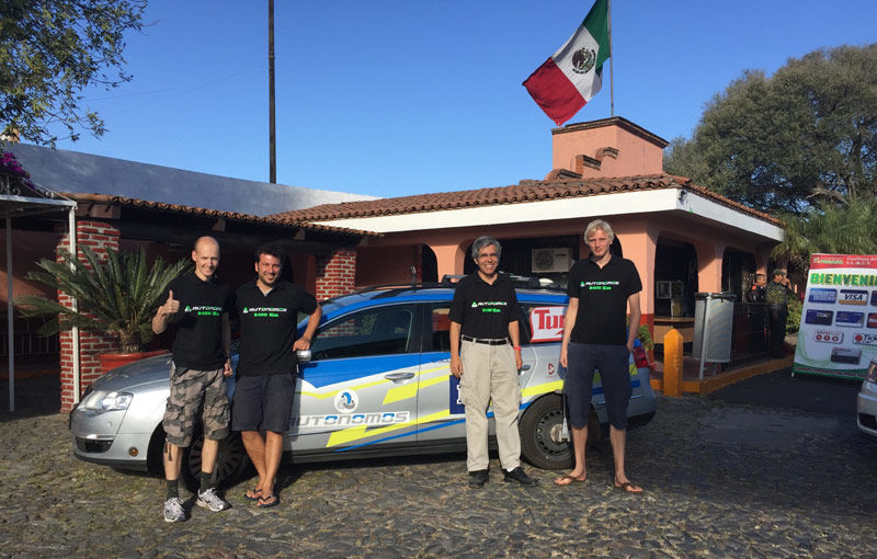 O mașină care se conduce singură a parcurs 2400 de kilometri prin Mexic - Poza 1