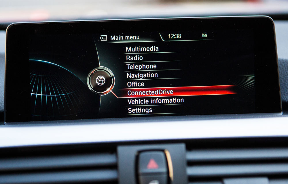 Mașini din ce în ce mai inteligente: Modelele BMW vândute în România vor anunța automat service-ul când au nevoie de revizie - Poza 3