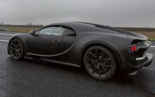 Bugatti Chiron - prima imagine neoficială a prototipului urmașului lui Veyron