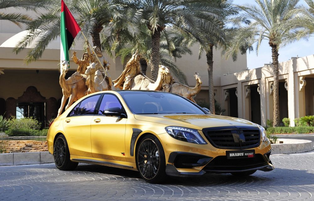 Lecție de opulență servită de Brabus: un Mercedes S65 AMG a fost poleit cu aur în Dubai - Poza 9
