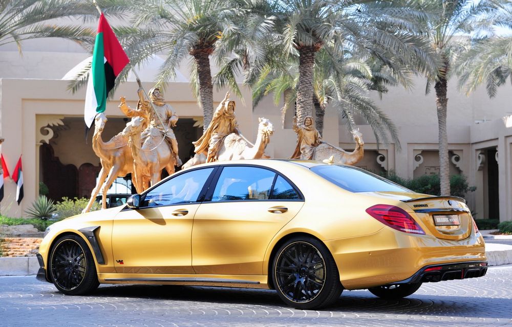 Lecție de opulență servită de Brabus: un Mercedes S65 AMG a fost poleit cu aur în Dubai - Poza 8