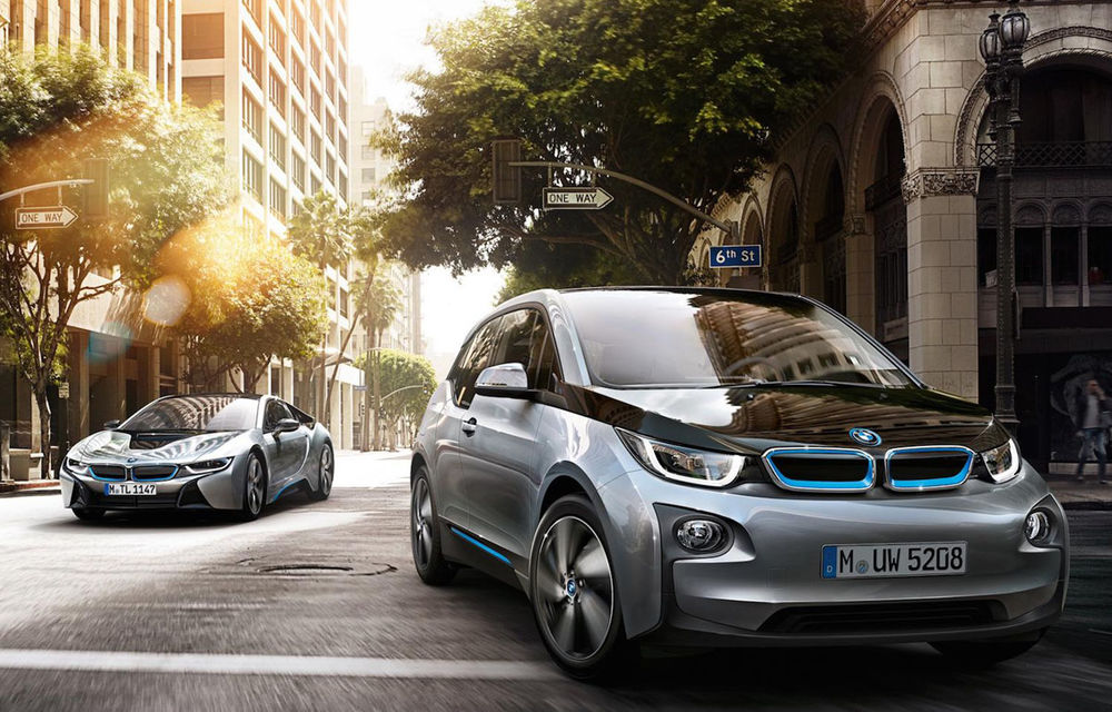 BMW i3 şi BMW i8 pot fi cumpărate de azi în România. Cea mai ieftină maşină electrică BMW pleacă de la 37.000 de euro - Poza 1