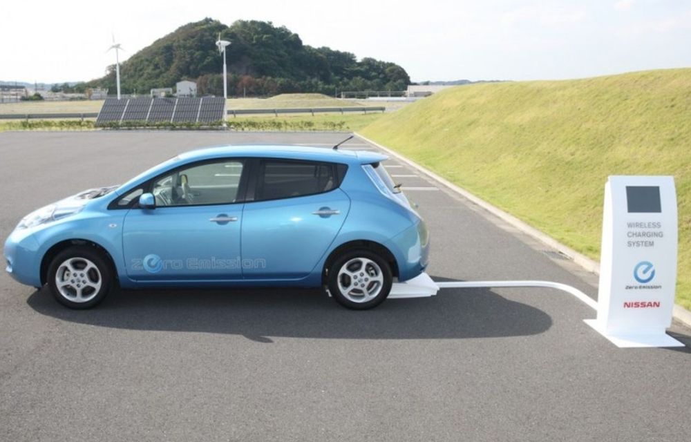 Nissan vrea să scoată firele din ecuația mașinilor electrice: un nou sistem de încărcare inductivă - Poza 1