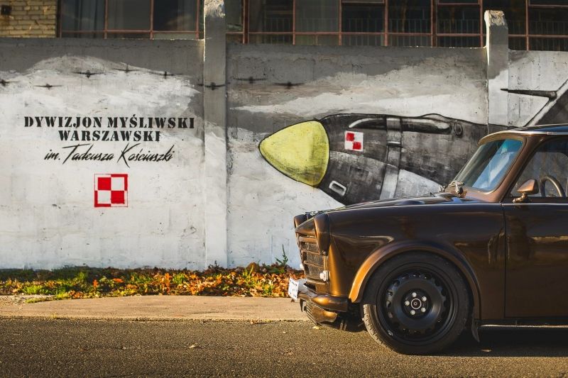 Un vechi Trabant a renăscut din cenușă pentru a deveni supercar - Poza 24