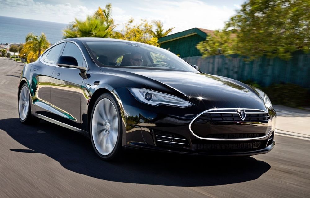 Admirată de toți, cumpărată doar de unii: Tesla nu își va atinge țintele de vânzări pe 2015 - Poza 1