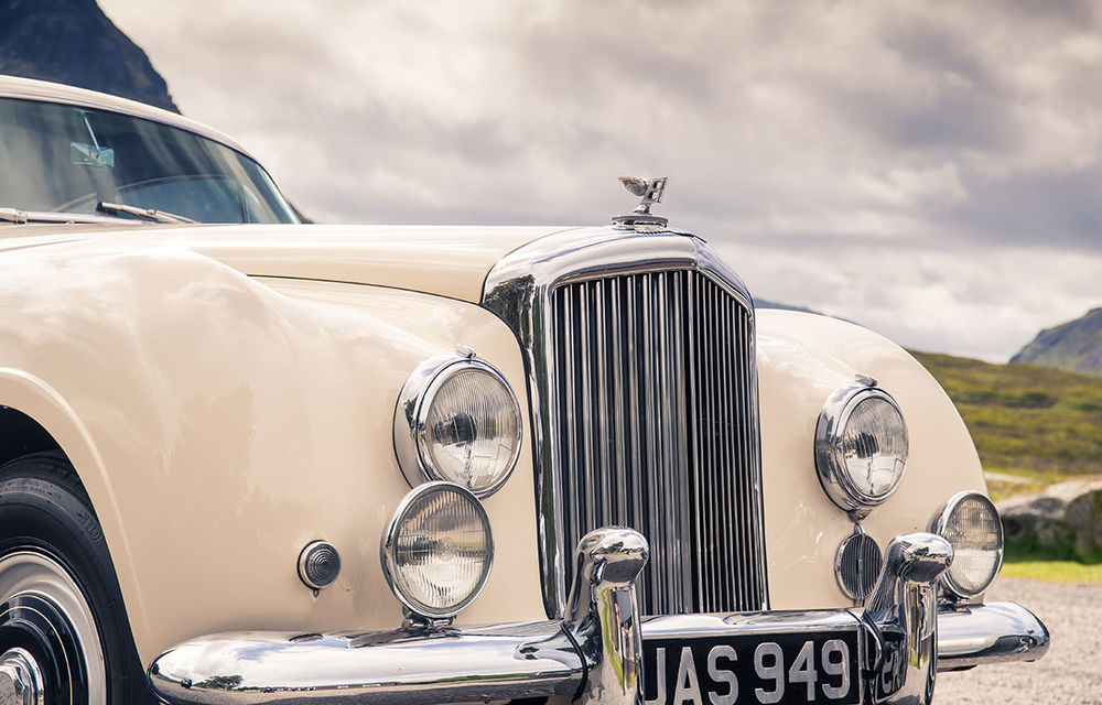 Lecție britanică de istorie: primul Bentley Continental, față în față cu actualul Bentley Continental GT Speed - Poza 12