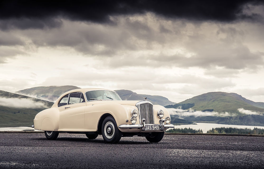 Lecție britanică de istorie: primul Bentley Continental, față în față cu actualul Bentley Continental GT Speed - Poza 3