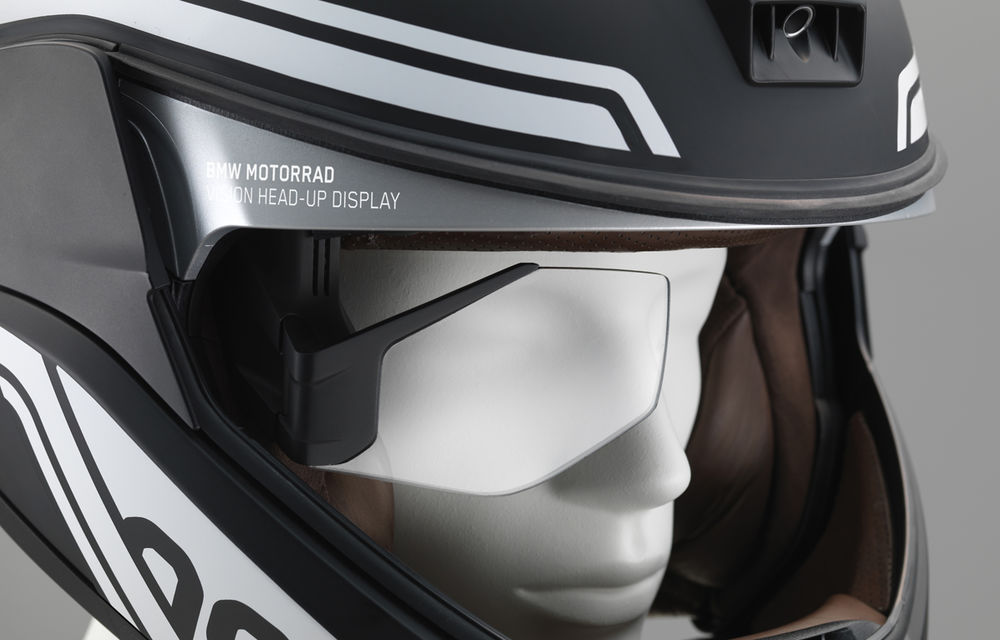 Viitorul se vede bine pentru motociclete: BMW a prezentat azi casca cu Head-Up Display și primele faruri laser moto - Poza 2