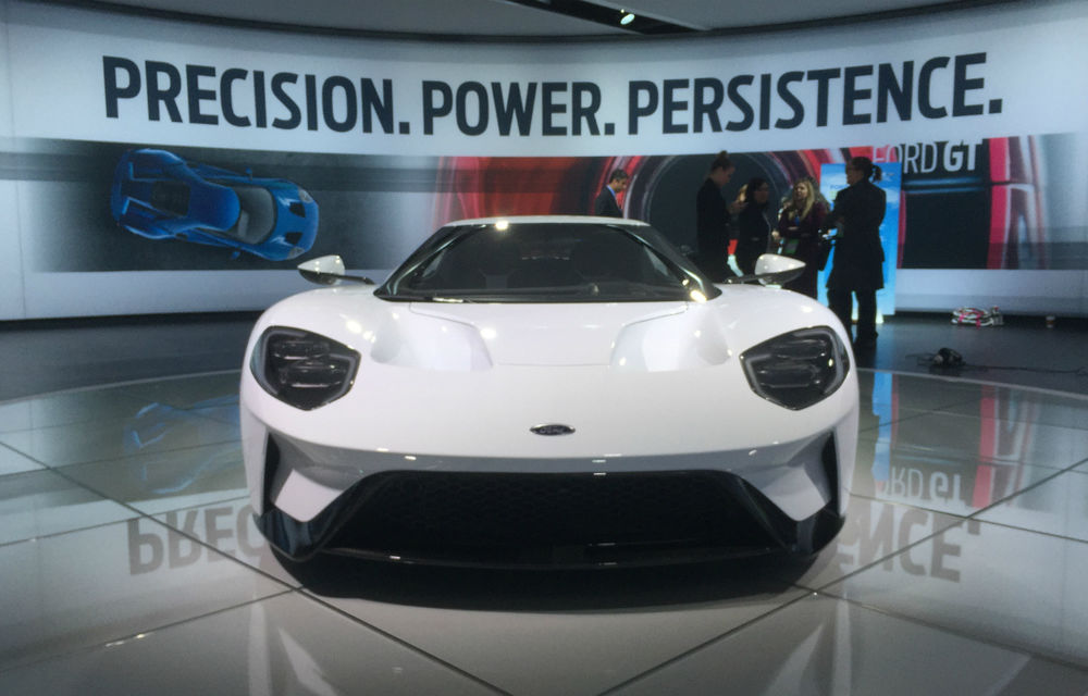 Live from Detroit. Standul Ford Performance e o nebunie: Ford GT, Mustang Shelby, Focus RS și F-150 Raptor - Poza 6