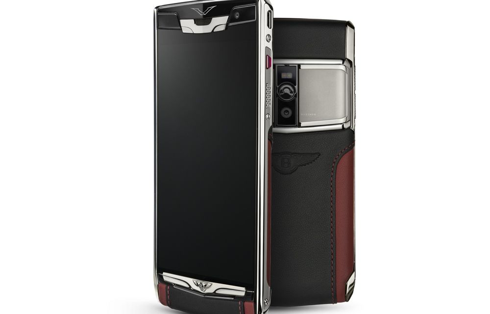 Bentley și Vertu dau încă un exemplu de opulență și absurditate: un nou telefon mobil, care costă 8000 de euro - Poza 2