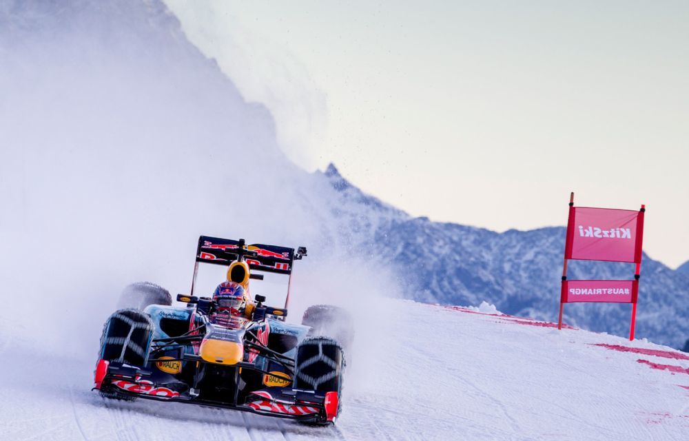 Cine are nevoie de schiuri? Un monopost de Formula 1 a răscolit zăpada unei pârtii celebre din Austria - Poza 4