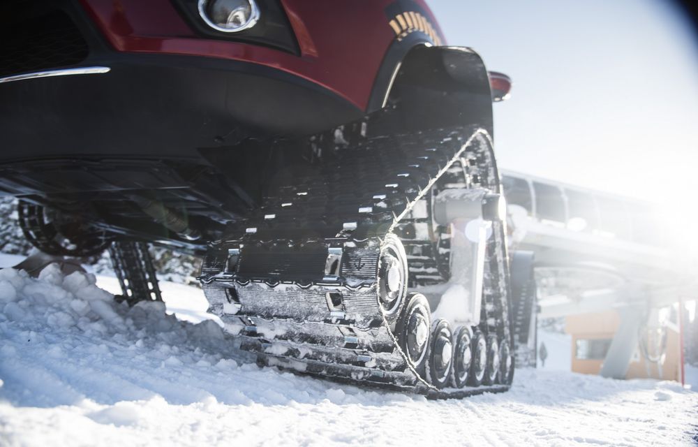 Nissan X-Trail s-a pregătit pentru deszăpezire: a schimbat cauciucurile de iarnă cu șenile (VIDEO) - Poza 42