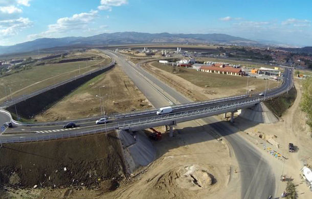 Parada cifrelor: România ar trebui să aibă încă 95 de kilometri de autostradă în 2016, cei mai mulţi pe traseul Sibiu - Nădlac - Poza 1