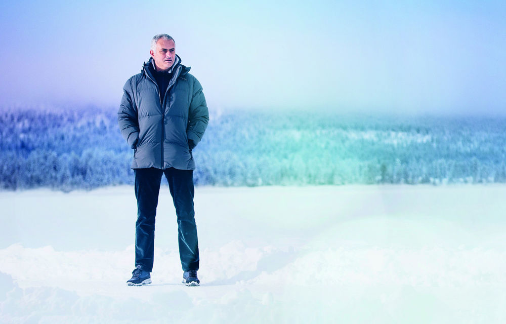Demonstraţie de măiestrie: Jose Mourinho a făcut drifturi cu un Jaguar F-Pace S pe un lac îngheţat din Suedia la -30 de grade - Poza 7