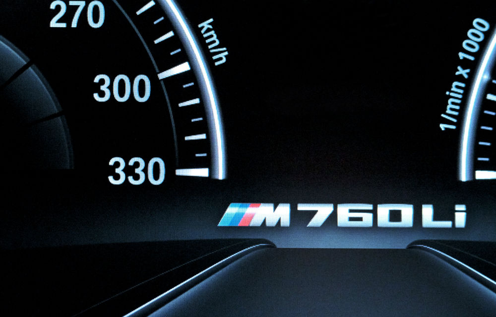 Ne-am înşelat. BMW M760Li xDrive: germanii nu-i spun M7, dar e rivalul perfect pentru Mercedes S65 AMG - Poza 13