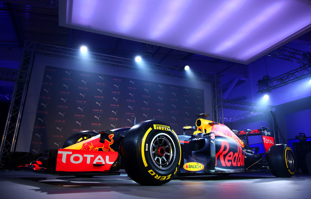 Red Bull şi-a prezentat noile culori pentru 2016, dar nu-şi face iluzii: &quot;Toro Rosso ne va învinge în prima jumătate a anului&quot; - Poza 4