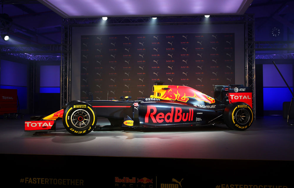 Red Bull şi-a prezentat noile culori pentru 2016, dar nu-şi face iluzii: &quot;Toro Rosso ne va învinge în prima jumătate a anului&quot; - Poza 2