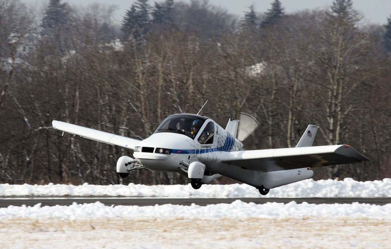 Prima maşină zburătoare începe testele în 2018: este electrică, are autonomie de 800 de kilometri şi atinge 322 km/h - Poza 2
