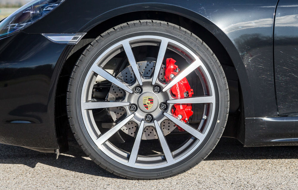 10 lucruri pe care trebuie să le știi despre noul Porsche 718 Boxster - Poza 3
