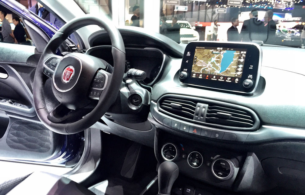 GENEVA 2016 LIVE: Fiat Tipo hatchback și break diversifică gama modelului compact italian - Poza 12