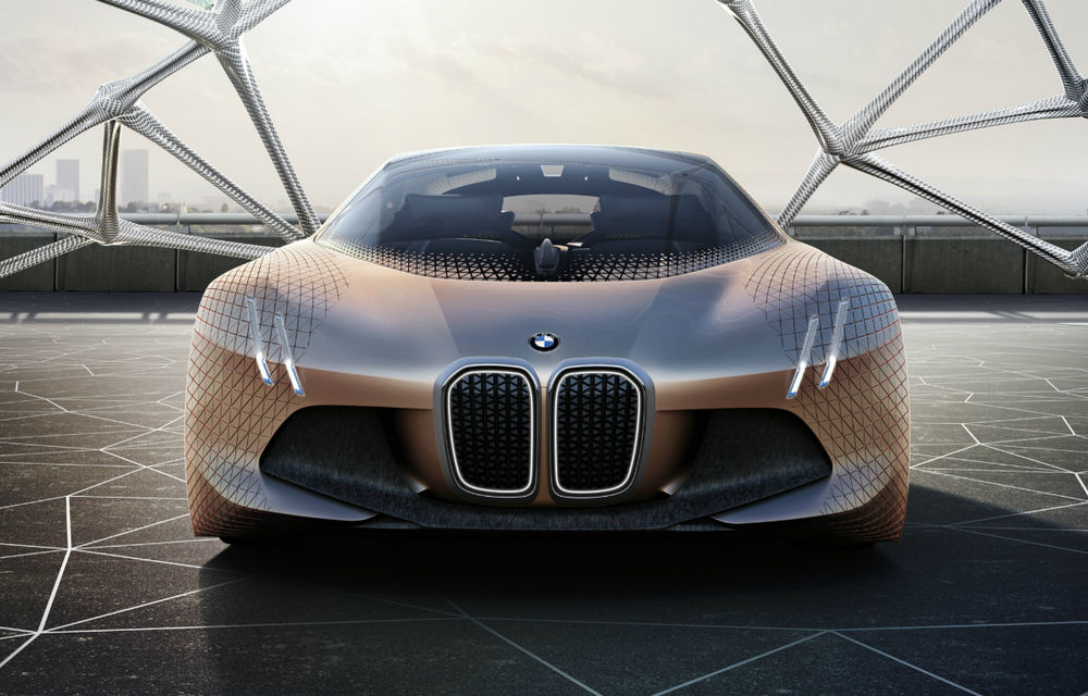 Concept centenar: BMW a dezvăluit Vision Next 100, un prototip care ne oferă o privire în viitorul mărcii - Poza 1