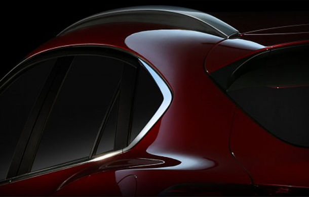 Ofensiva SUV-urilor continuă: noul Mazda CX-4 primeşte un teaser înainte de lansarea din aprilie - Poza 1