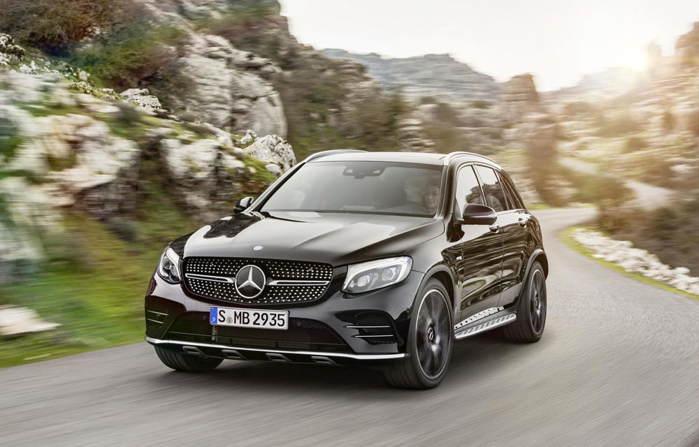 Înmulțire pe bandă rulantă: Mercedes mai lansează un model de performanță, SUV-ul GLC 43 AMG - Poza 1